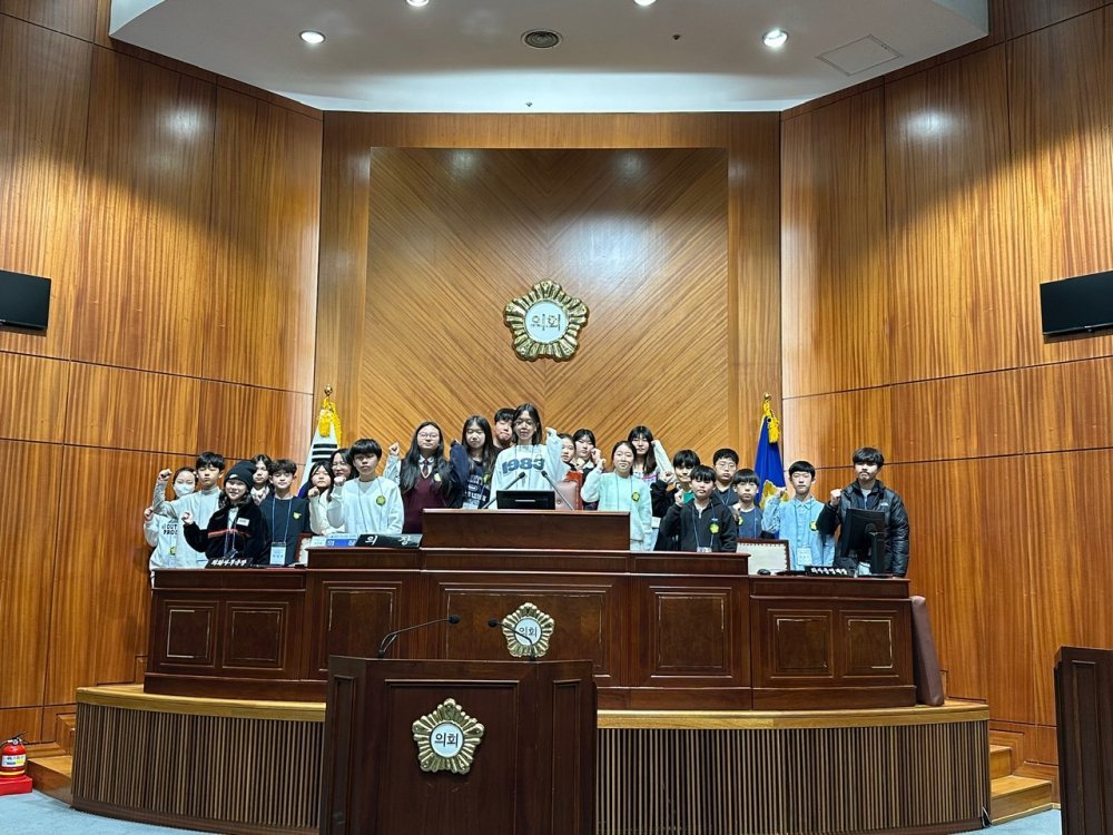 제10기 군산시 어린이&middot;청소년의회 하반기 정례회 개최